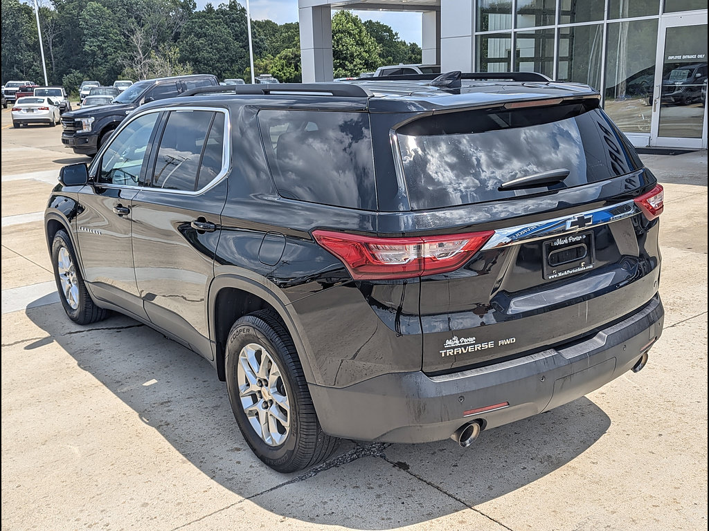 Used 2019 Chevrolet Traverse LT w/ LPO, Floor Liner Package AWD/4WD image 9