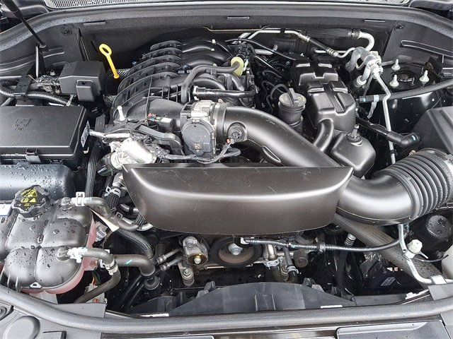 Used 2024 Dodge Durango GT image 28