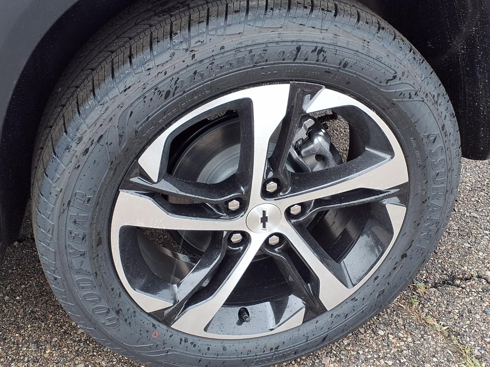 New 2026 Chevrolet Trax RS w/ Driver Confidence Package FWD image 7