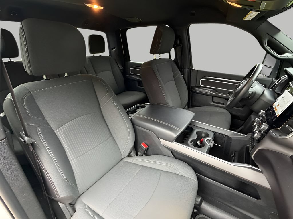 Used 2024 RAM 2500 Lone Star w/ Sport Appearance Package RWD image 9