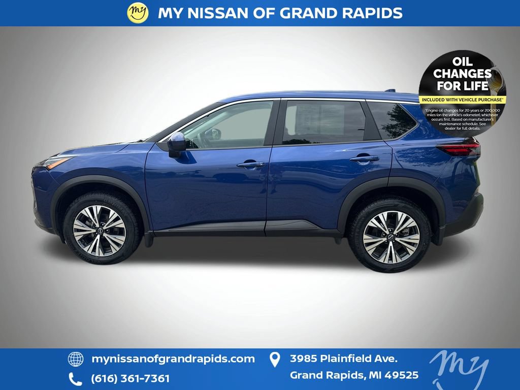 Used 2023 Nissan Rogue SV AWD/4WD image 5