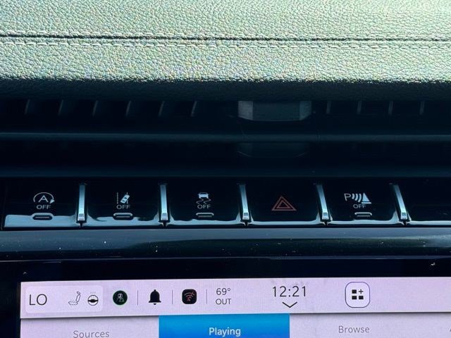 Certified 2024 Jeep Grand Cherokee Limited w/ Luxury Tech Group II image 17