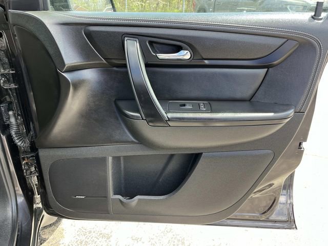Used 2015 Chevrolet Traverse LT image 26