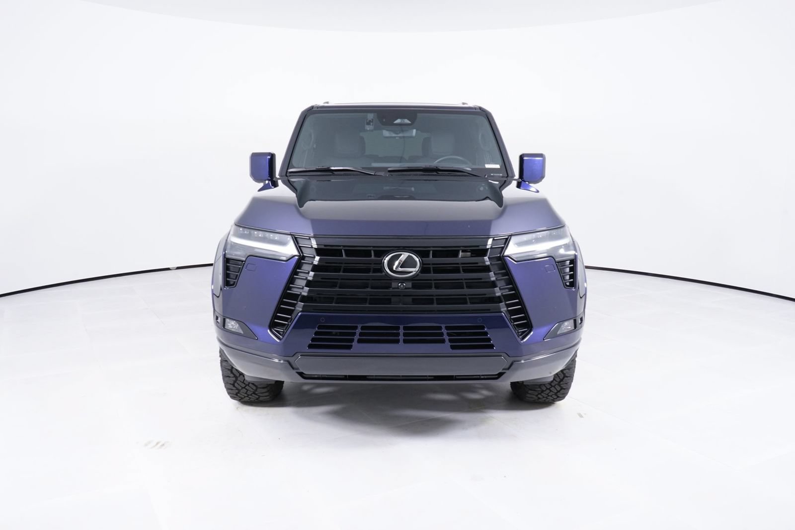 Used 2025 Lexus GX 550 w/ Accessory Package (2T) AWD/4WD image 10