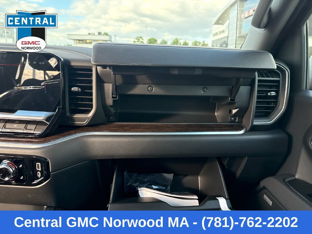 New 2026 GMC Sierra 1500 Elevation w/ Elevation Premium Package AWD/4WD image 23