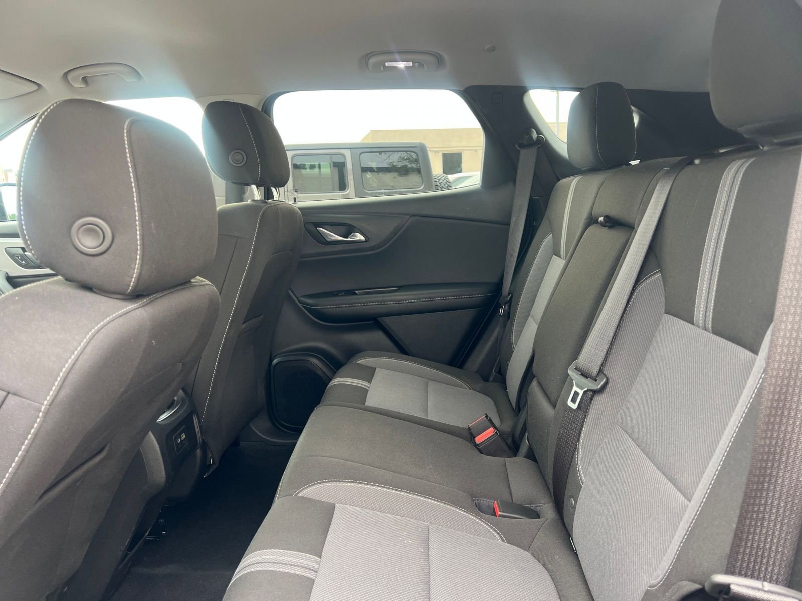 Used 2025 Chevrolet Blazer LT image 25