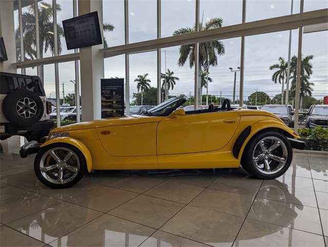 Used 2000 Plymouth Prowler image 5