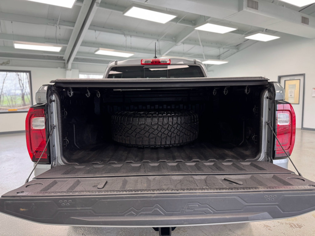 Used 2024 GMC Canyon AT4X w/ AT4X AEV Edition AWD/4WD image 41