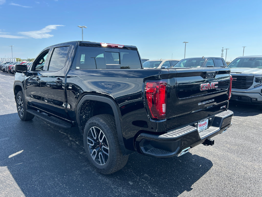 New 2026 GMC Sierra 1500 AT4 w/ AT4 Premium Package AWD/4WD image 7