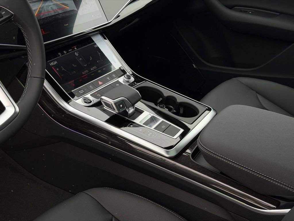 New 2026 Audi Q7 2.0T Premium AWD/4WD image 24