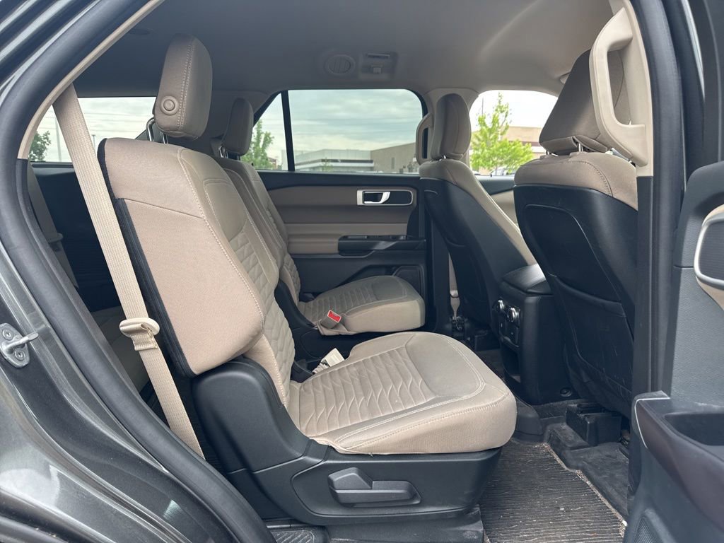 Used 2020 Ford Explorer XLT w/ Class III Trailer Tow Package AWD/4WD image 15