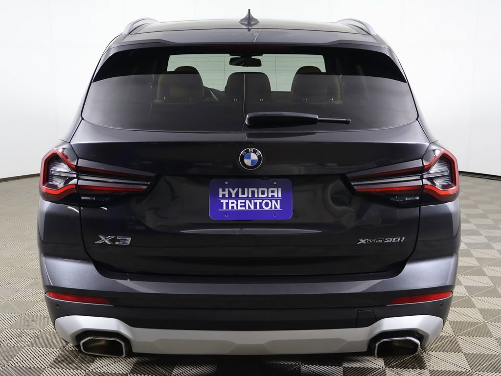 Used 2023 BMW X3 xDrive30i w/ Convenience Package AWD/4WD image 13