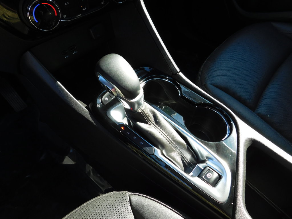 Used 2024 Buick Encore GX Sport Touring w/ Comfort Package FWD image 22
