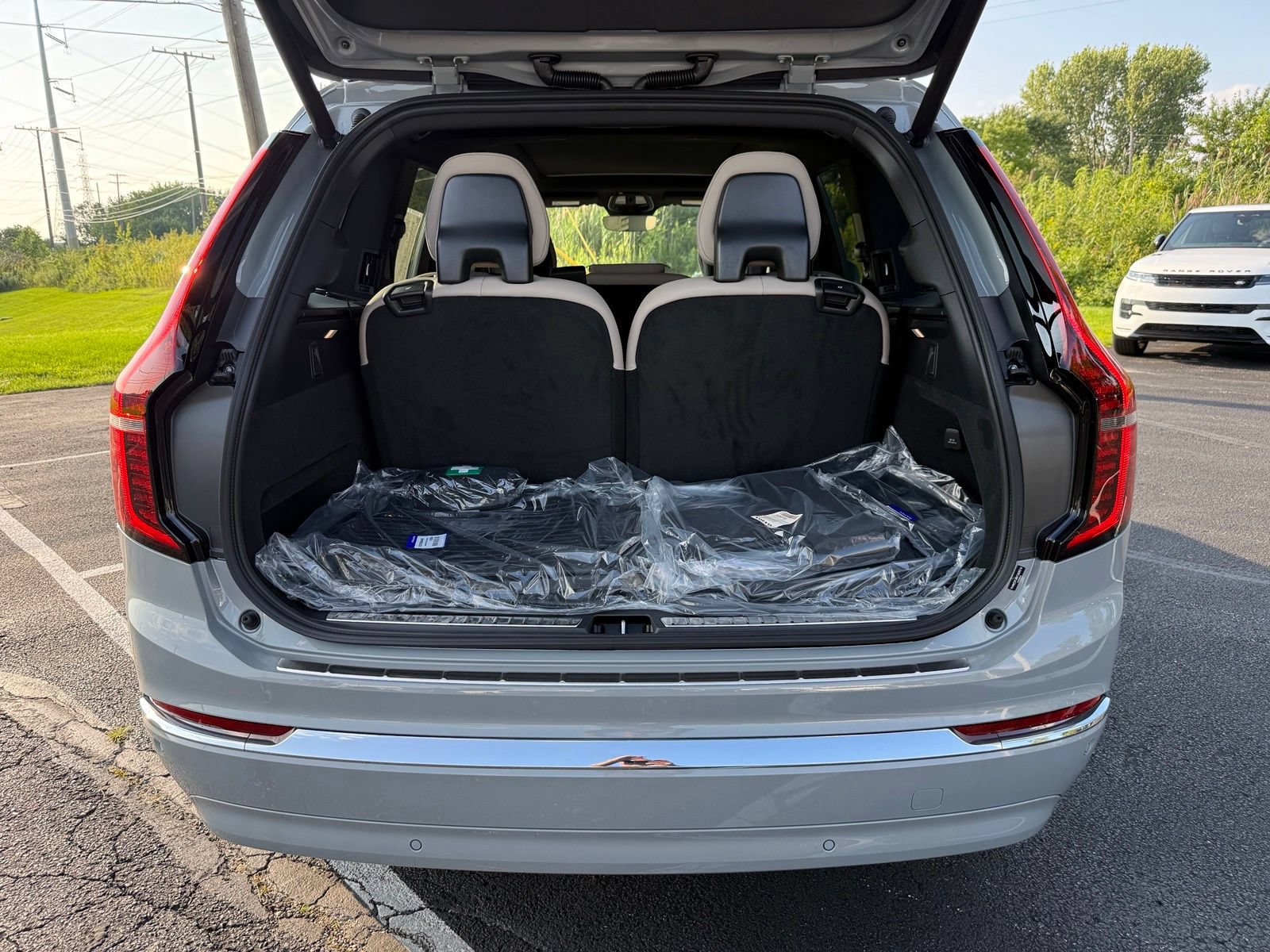 New 2027 Volvo XC60 B5 Core AWD/4WD image 43