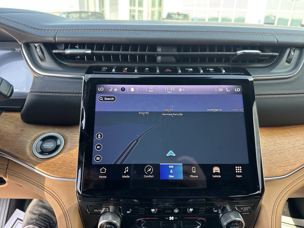 Used 2021 Jeep Grand Cherokee L Summit AWD/4WD image 18