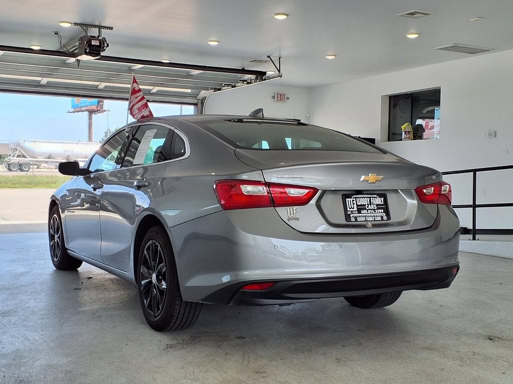 Used 2025 Chevrolet Malibu LT FWD image 22