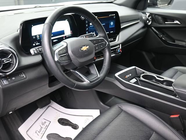 Used 2025 Chevrolet Equinox LT w/ Convenience Package II image 14