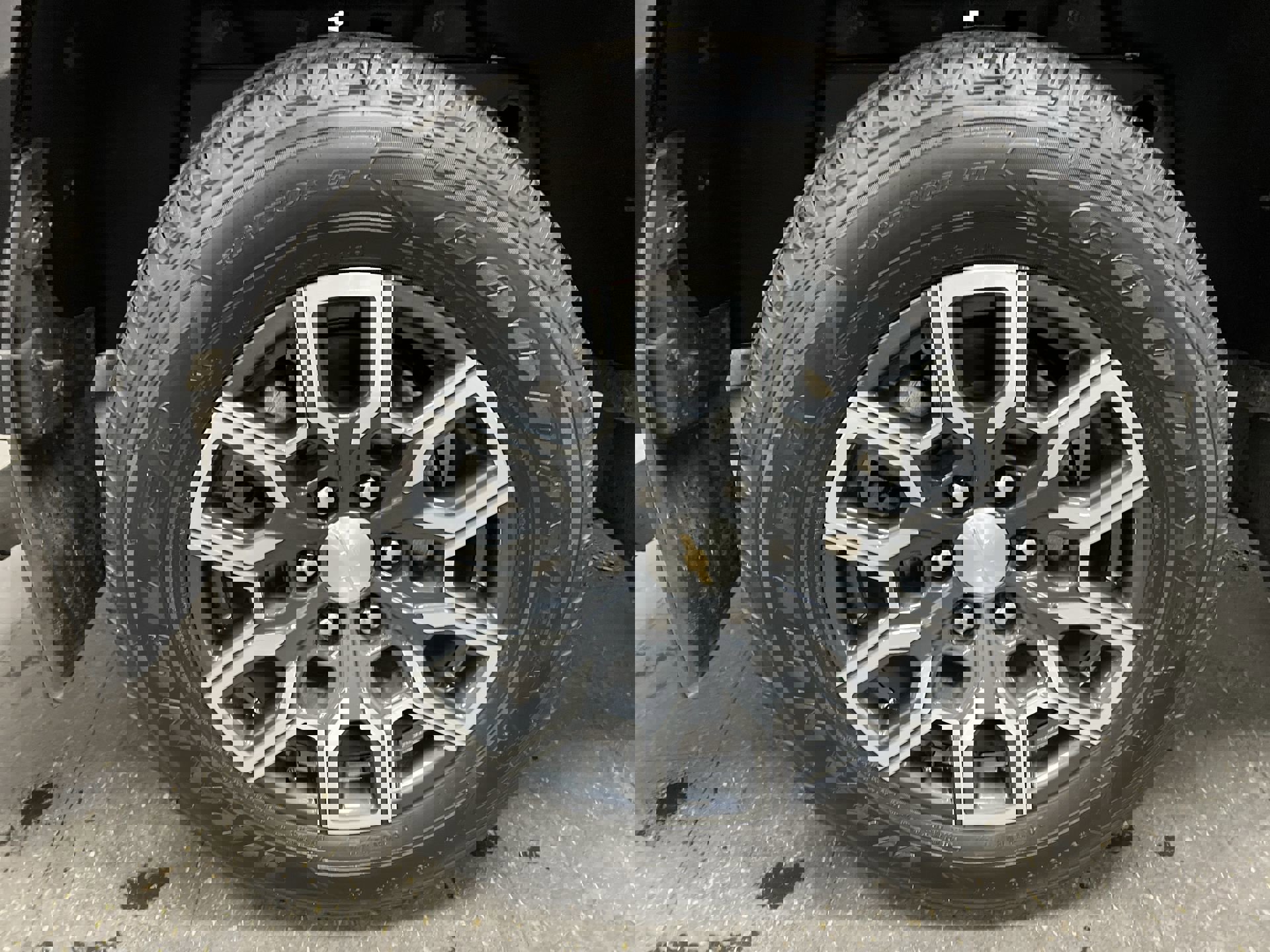 Certified 2024 Chevrolet Colorado LT w/ LT Convenience Package III image 68