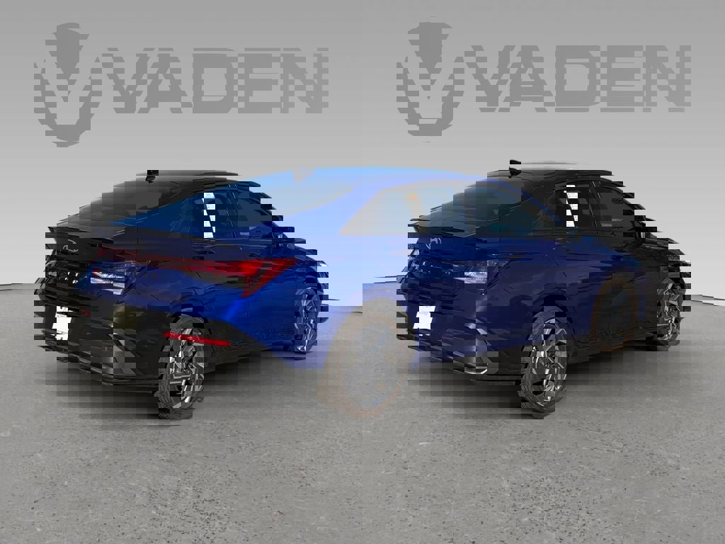 New 2025 Hyundai Elantra Sport image 17