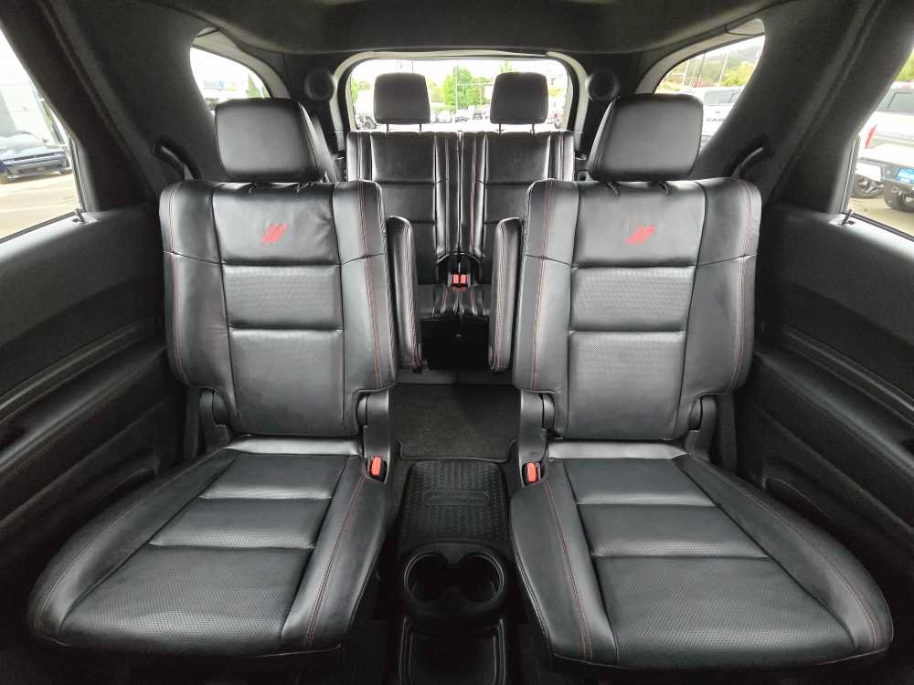 Used 2022 Dodge Durango R/T w/ Tow 'N Go Package AWD/4WD image 18