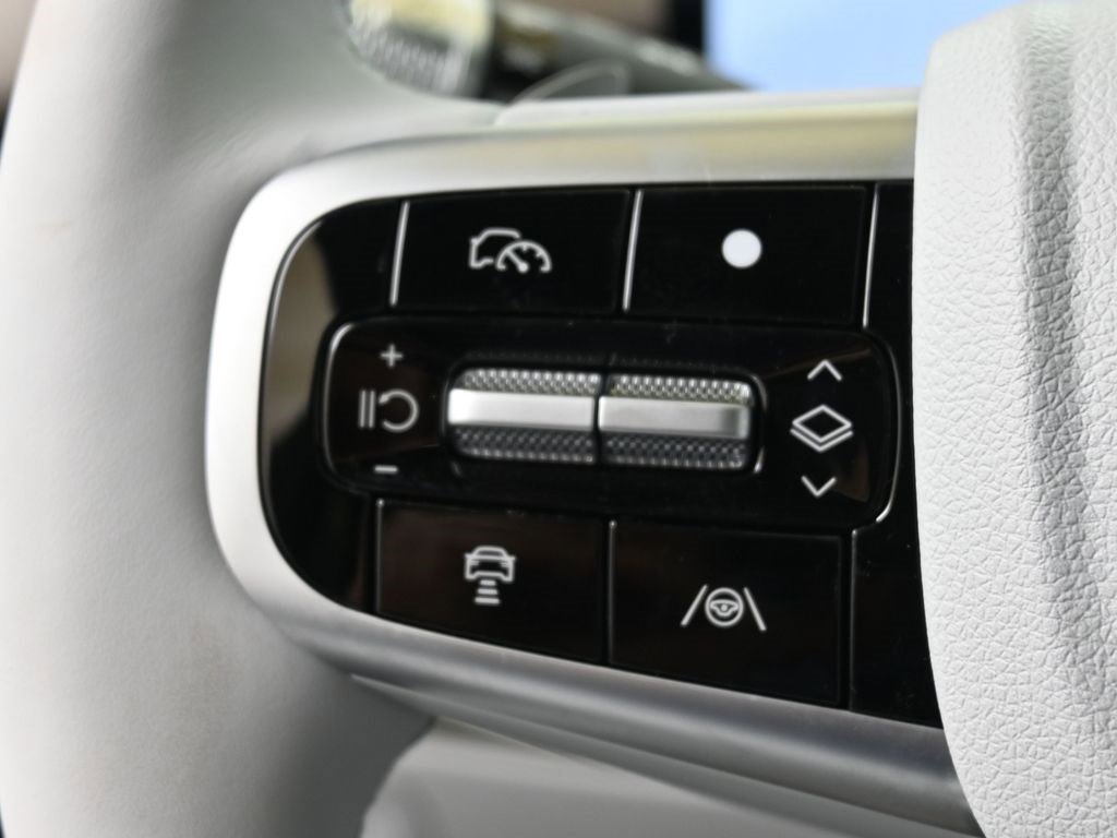 New 2026 Genesis GV70 2.5T Advanced image 29