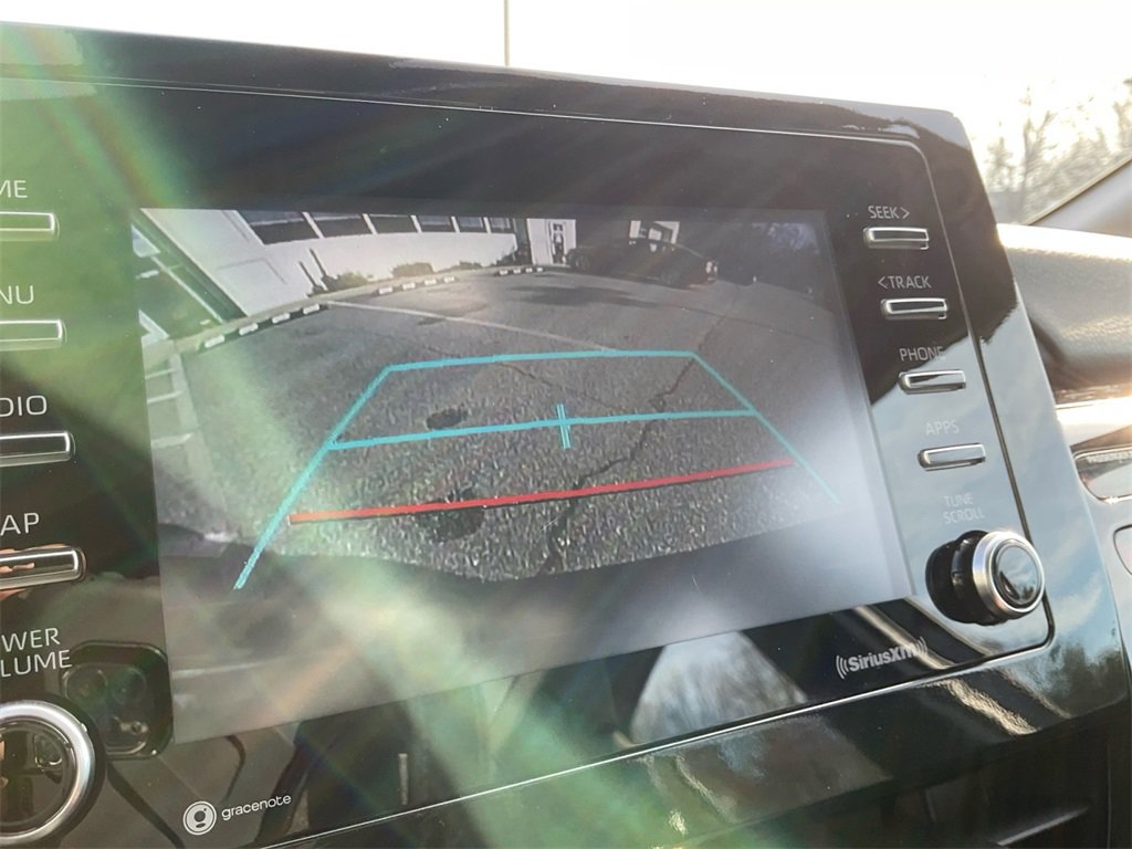 Used 2024 Toyota Camry SE image 22