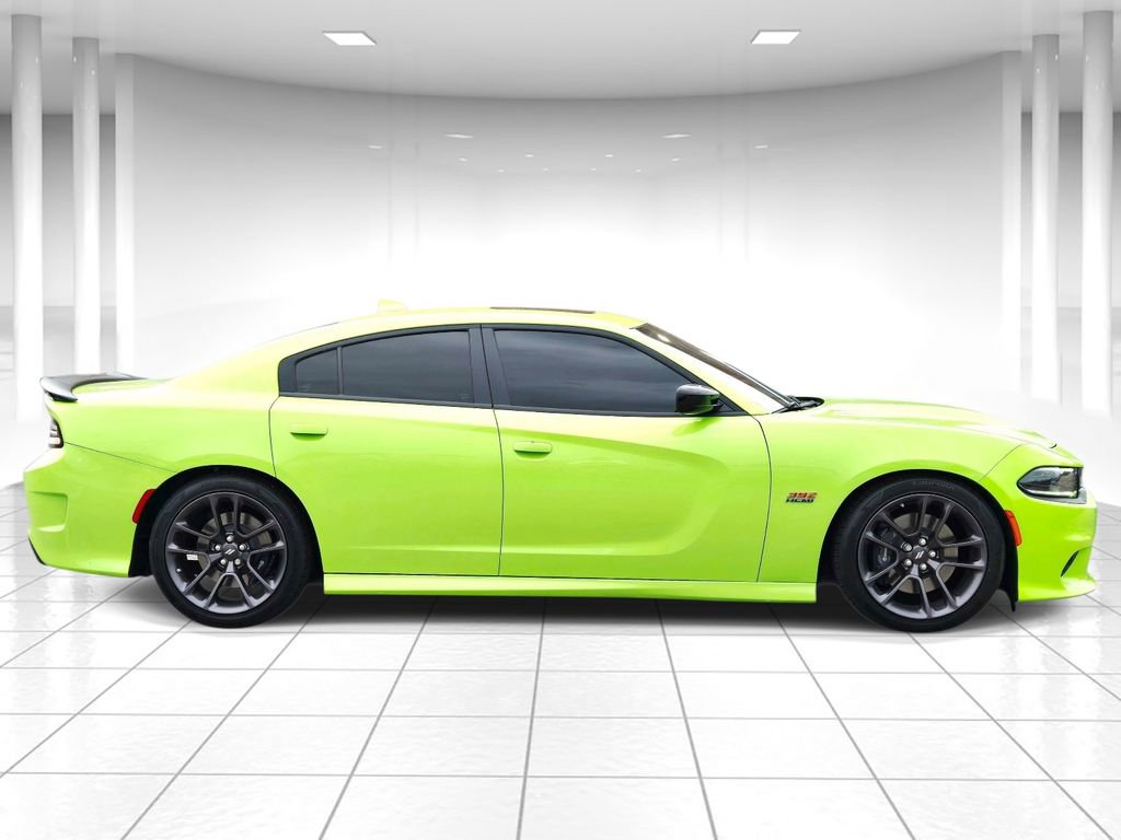Used 2023 Dodge Charger Scat Pack w/ Plus Group RWD image 2