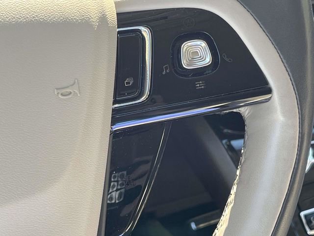 Used 2022 Lincoln Corsair Reserve w/ Equipment Group 201A image 37