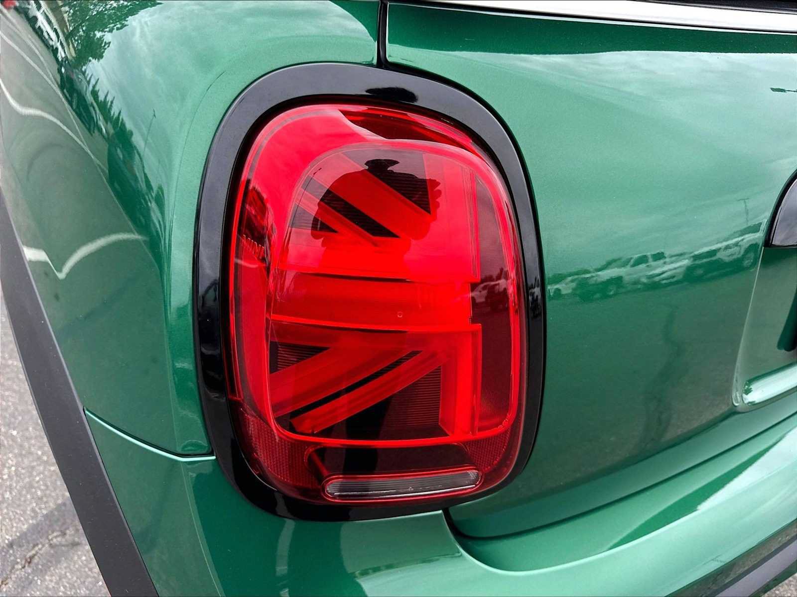 Used 2024 MINI Cooper S FWD image 28