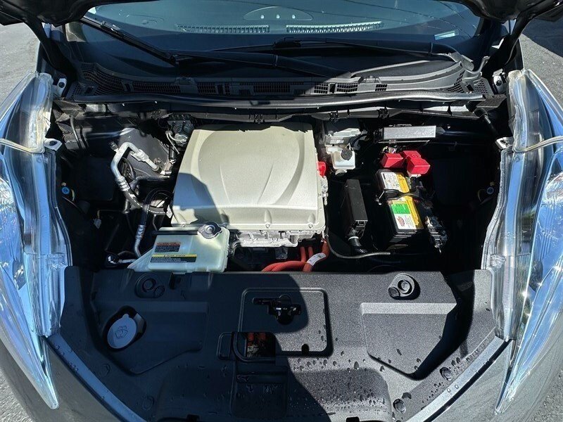 Used 2017 Nissan Leaf S w/ Charge Package FWD image 10
