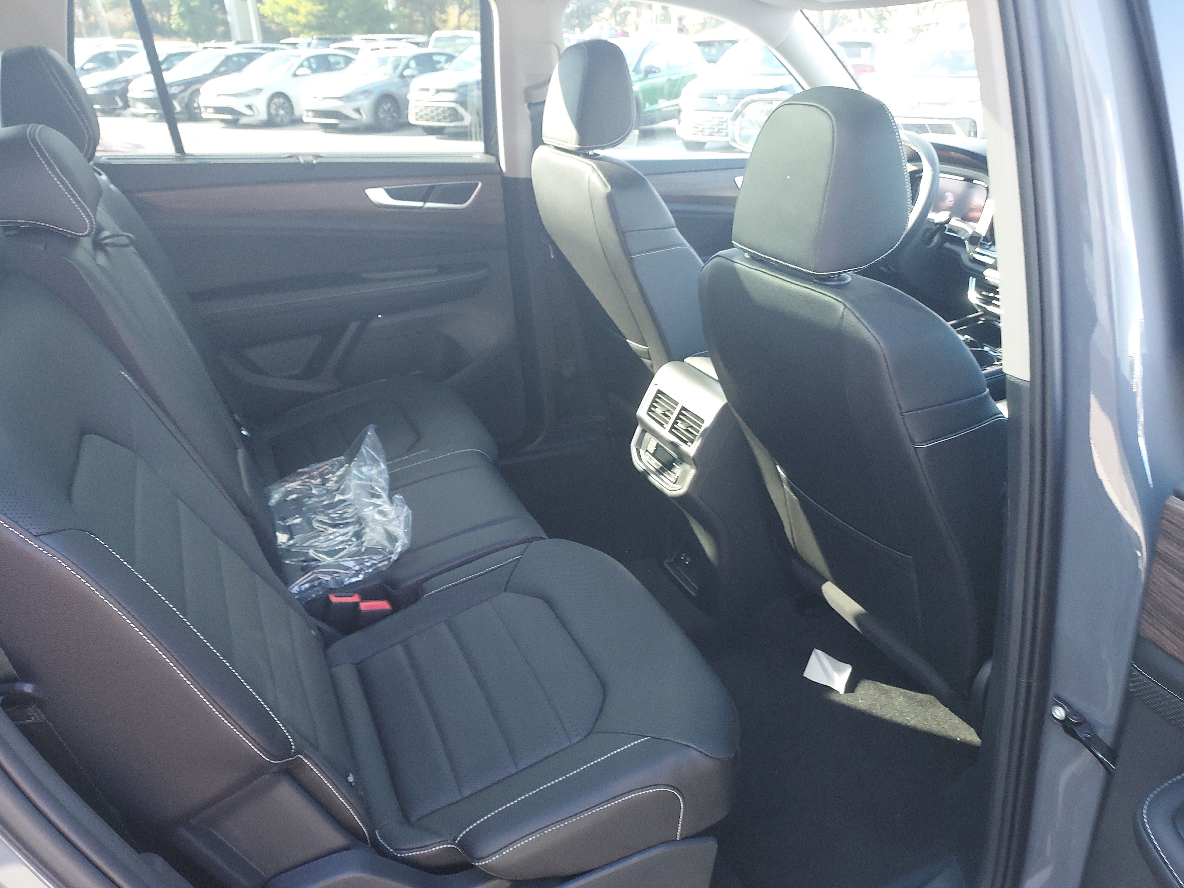 New 2026 Volkswagen Atlas SEL image 22