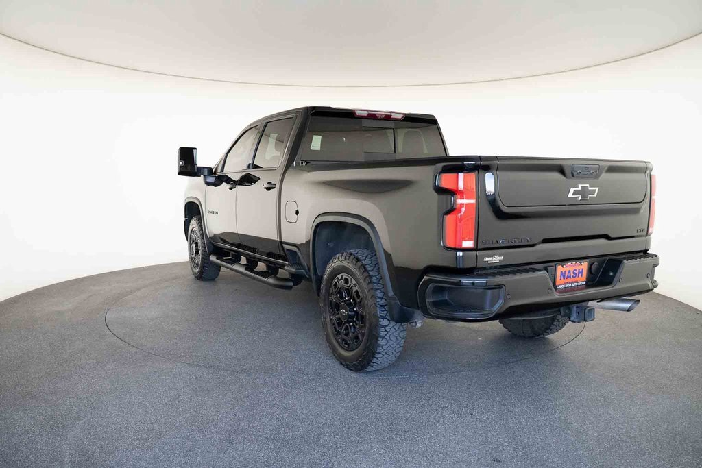 Used 2024 Chevrolet Silverado 2500 LTZ w/ LTZ Plus Package image 13
