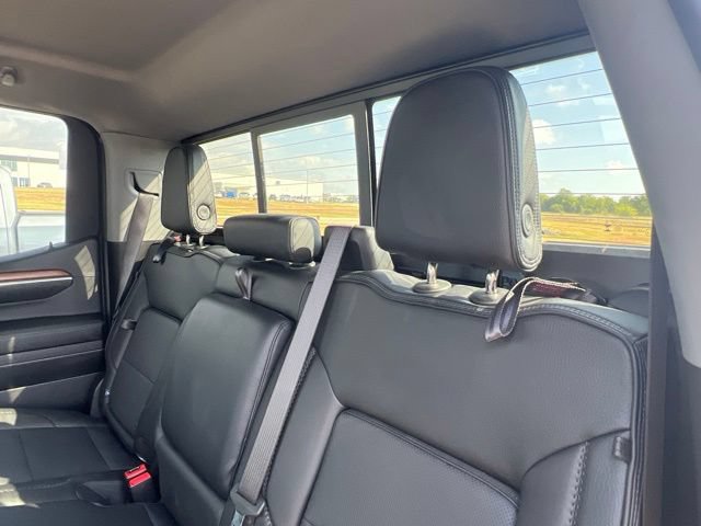 Used 2025 GMC Sierra 1500 Denali AWD/4WD image 11