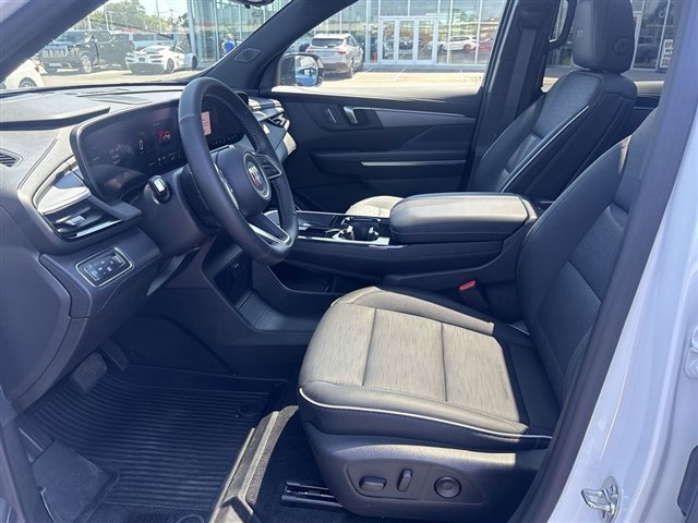 Certified 2026 Buick Enclave Sport Touring w/ Power Package AWD/4WD image 20