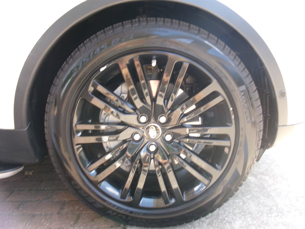 Used 2020 Land Rover Discovery HSE AWD/4WD image 43
