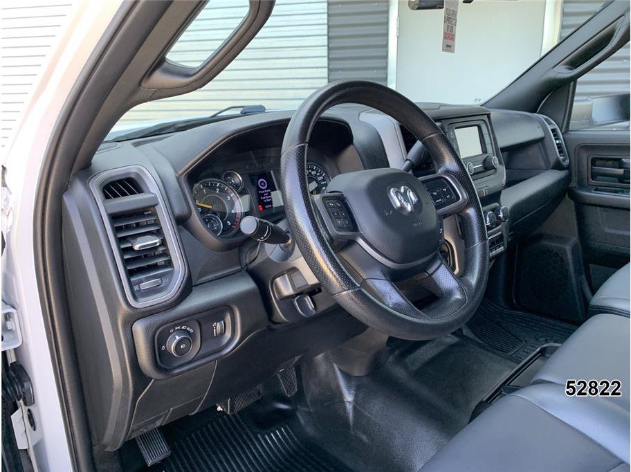 Used 2021 RAM 5500 Tradesman w/ Chrome Appearance Group RWD image 25