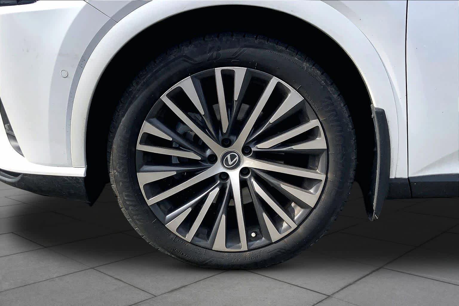 Used 2023 Lexus RX 350 Premium Plus w/ Accessory Package image 11
