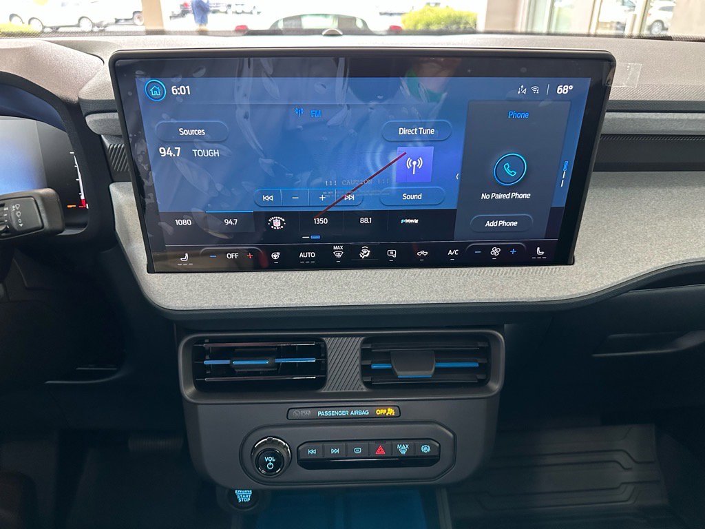 New 2025 Ford Maverick XLT w/ XLT Luxury Package image 35