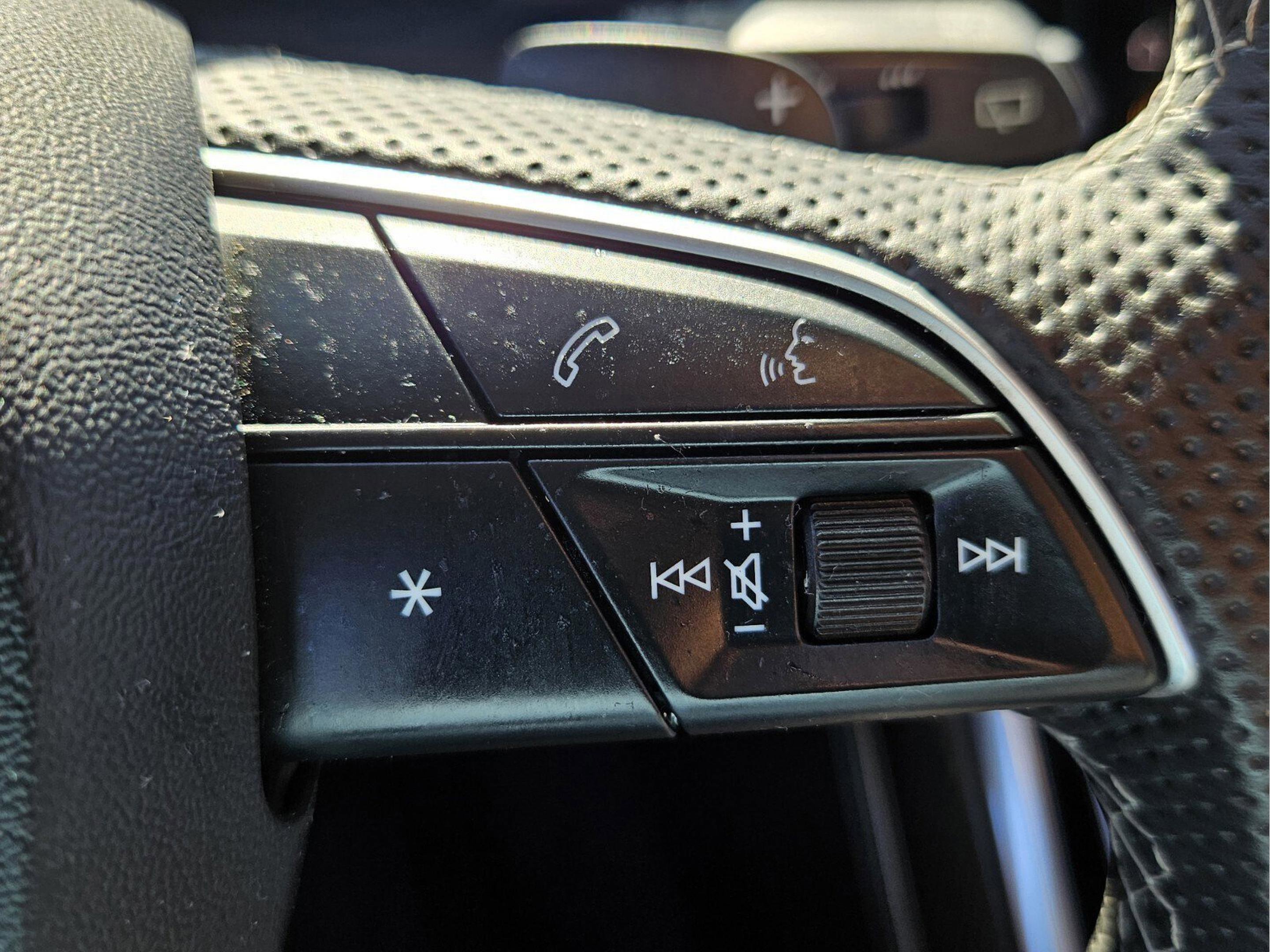 Used 2022 Audi SQ8 Prestige w/ Prestige Package image 32