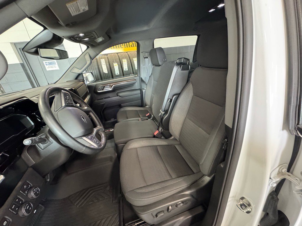 Used 2024 Chevrolet Silverado 1500 RST image 21