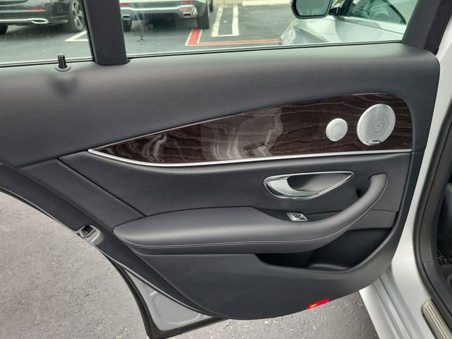 Used 2019 Mercedes-Benz E 300 image 10