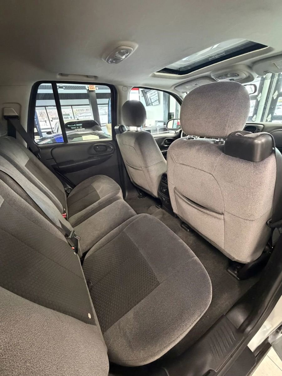 Used 2008 Chevrolet TrailBlazer LT w/ Sun And Sound Package image 13