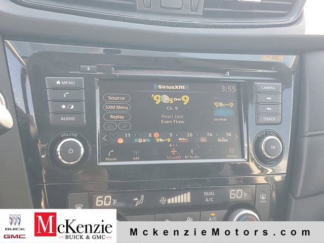 Used 2018 Nissan Rogue SV FWD image 16