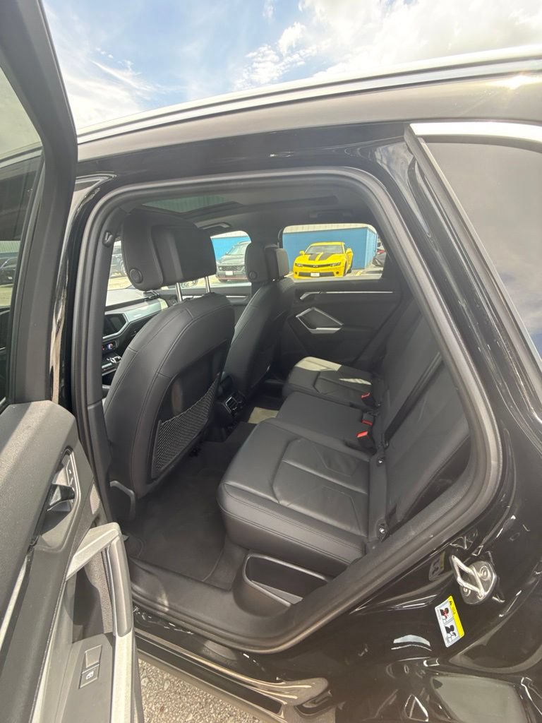 Used 2025 Audi Q3 2.0T Premium AWD/4WD image 4