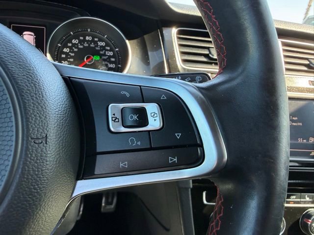 Used 2017 Volkswagen GTI Sport image 20
