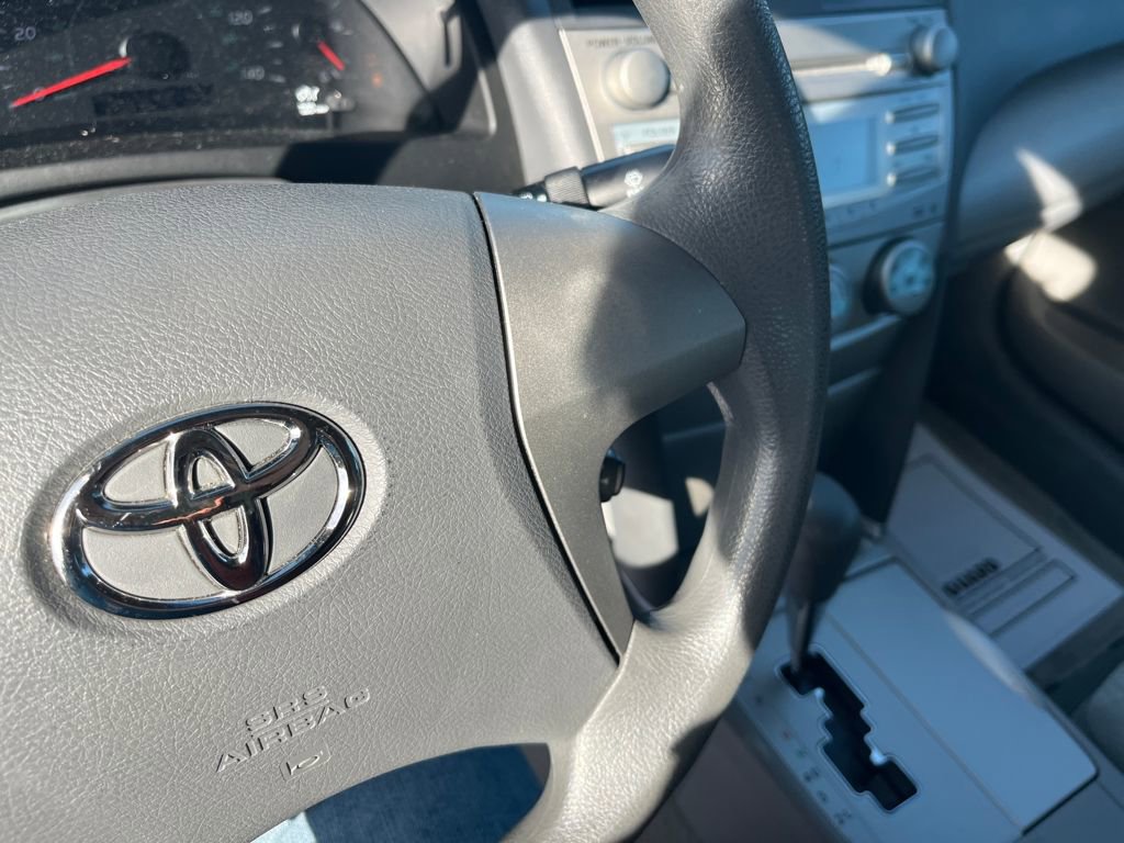 Used 2009 Toyota Camry LE image 12