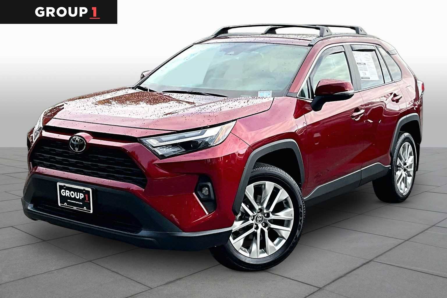 Used 2025 Toyota RAV4 XLE Premium AWD/4WD image 1