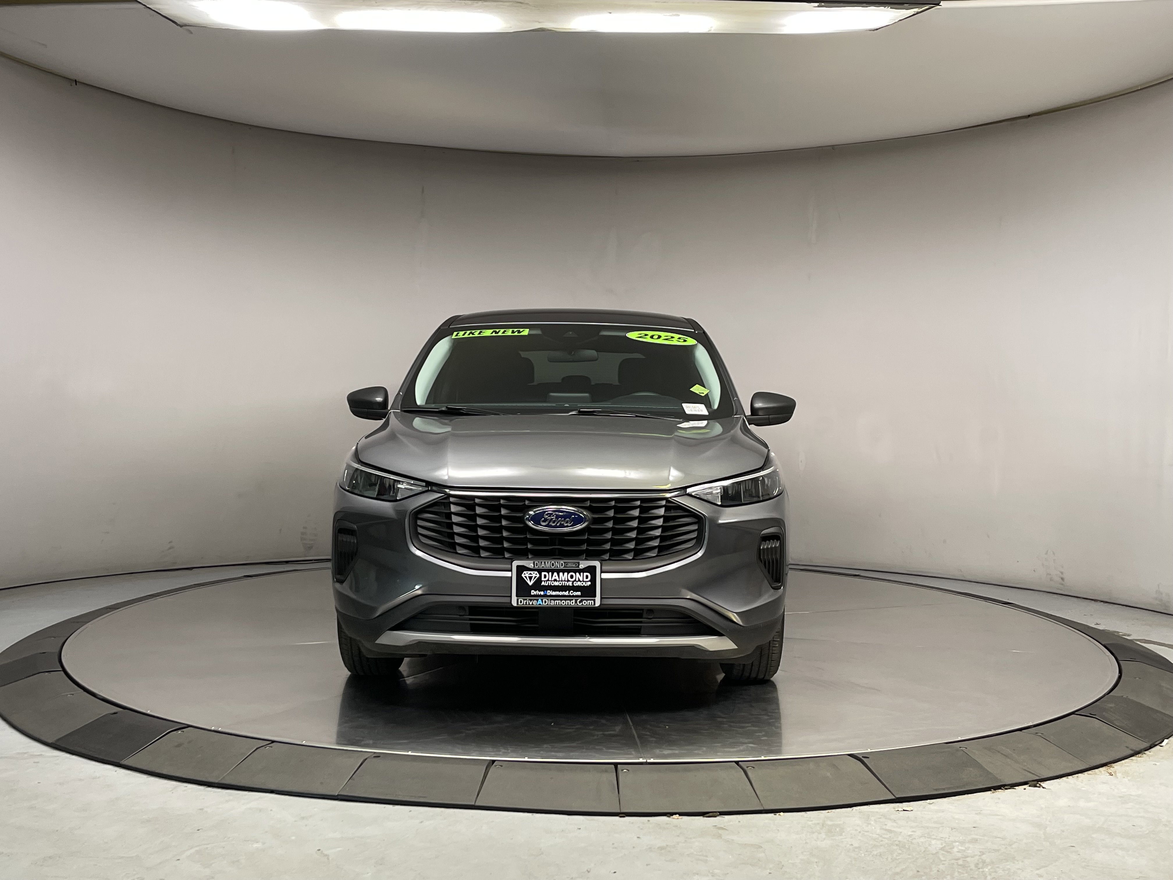 Used 2025 Ford Escape Active image 2