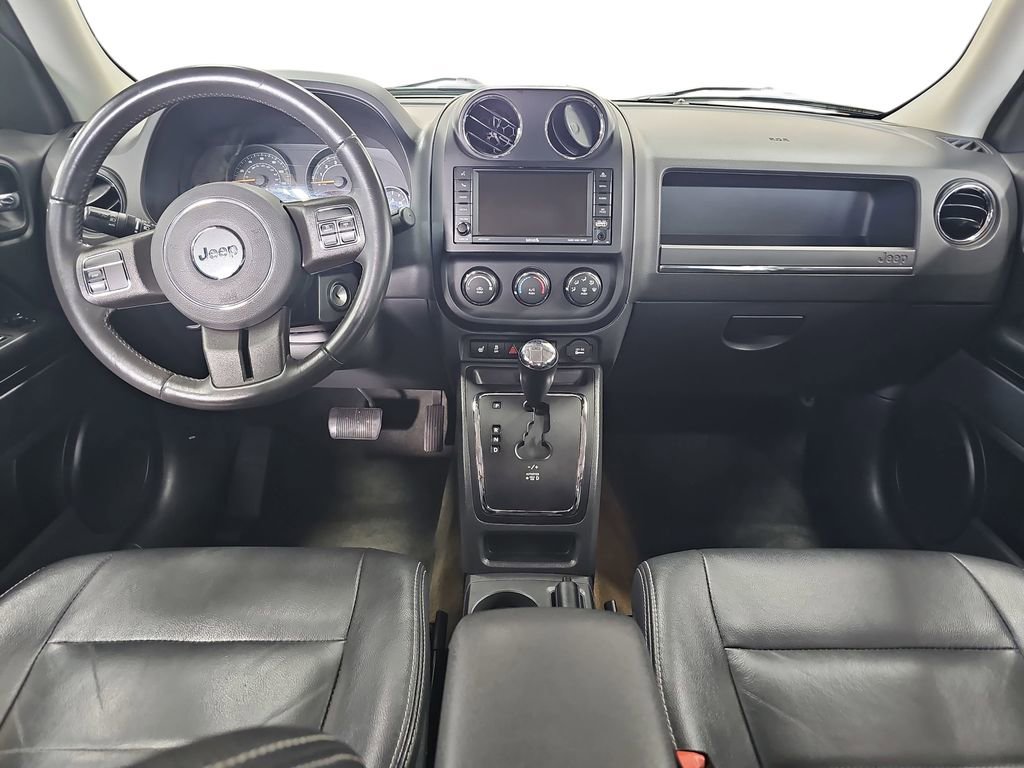 Used 2016 Jeep Patriot High Altitude AWD/4WD image 9