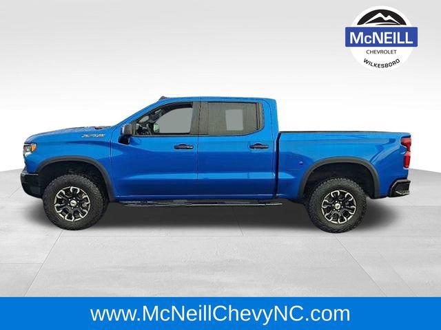Used 2023 Chevrolet Silverado 1500 ZR2 image 7